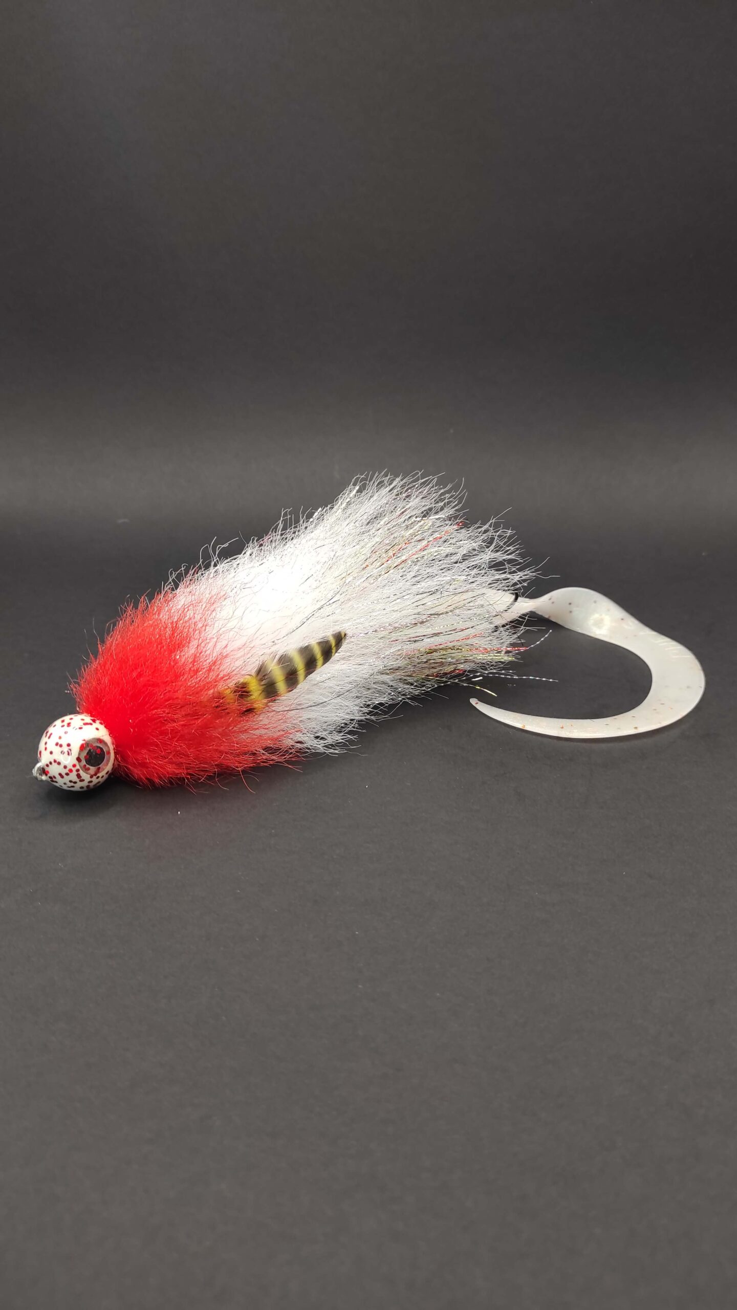 50gr. 30cm. 2x treble hook 1/0 White Red - Crafted Catches Lures